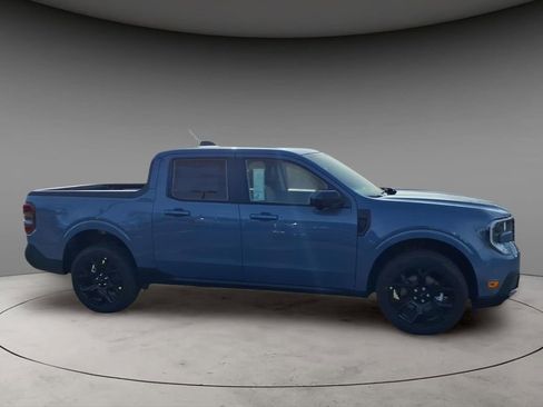 New 2026 Ford Maverick Lariat w/ Black Appearance Package image 10
