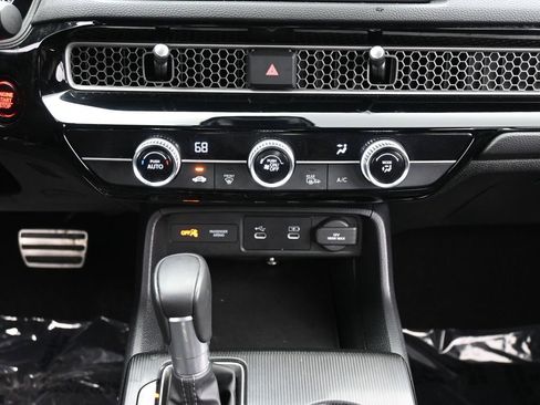 Certified 2025 Honda Civic Sport image 45