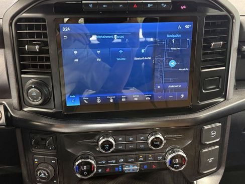 Used 2021 Ford F150 Platinum w/ Equipment Group 701A High AWD/4WD image 14