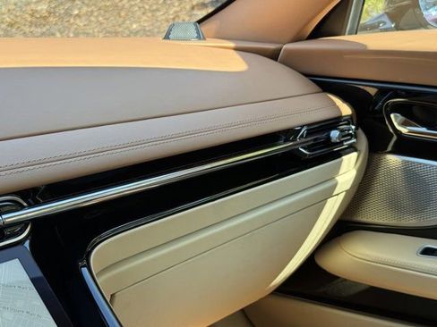 New 2025 Aston Martin DB12 Convertible image 32