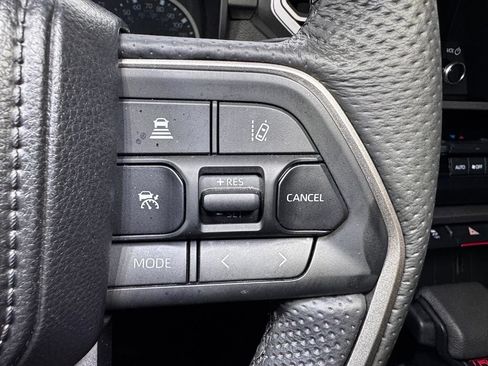 Certified 2025 Toyota Tundra SR5 AWD/4WD image 31