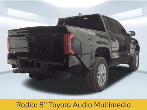 Used 2025 Toyota Tacoma SR5 AWD/4WD image 2