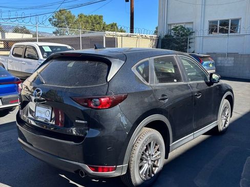 Used 2021 MAZDA CX-5 Touring image 2