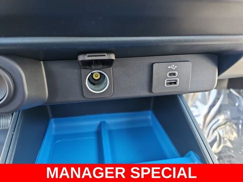 New 2026 Ford Maverick XLT FWD image 24