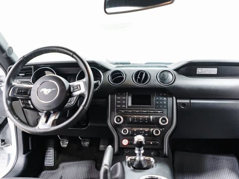 Used 2015 Ford Mustang Coupe w/ Equipment Group 051A image 9