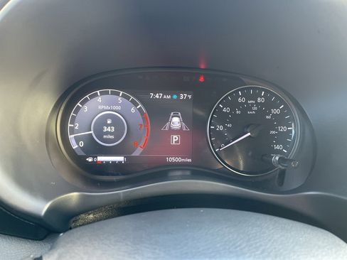 Certified 2024 Nissan Kicks SV w/ Interior Electronics Package image 12