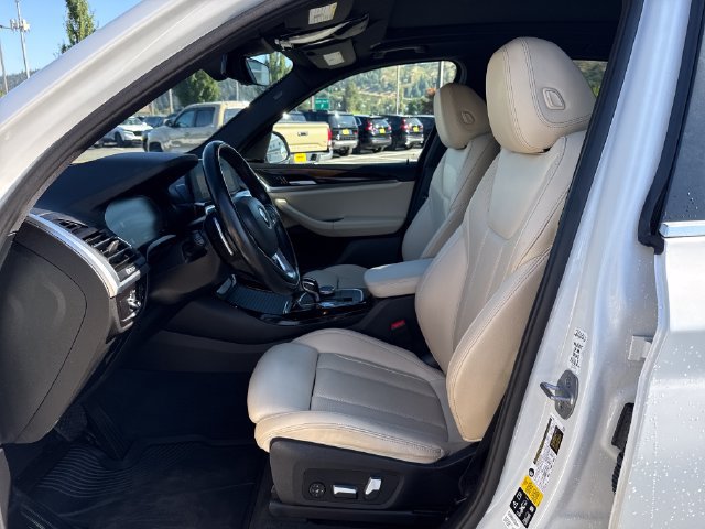 Used 2023 BMW X3 xDrive30i w/ Convenience Package AWD/4WD image 17