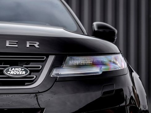 New 2026 Land Rover Range Rover Evoque S AWD/4WD image 6