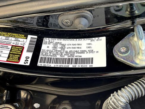 Used 2023 Toyota Tacoma SR5 image 33