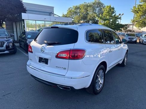 Used 2017 Buick Enclave Leather AWD/4WD image 8
