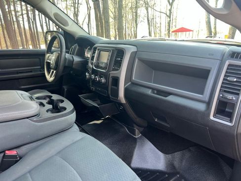 Used 2015 RAM 1500 Express AWD/4WD image 22