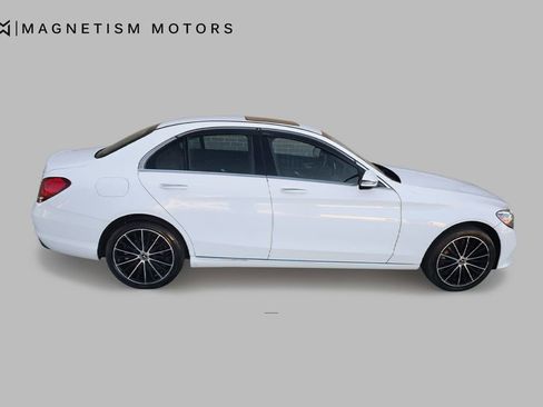Used 2020 Mercedes-Benz C 300 4MATIC Sedan image 6