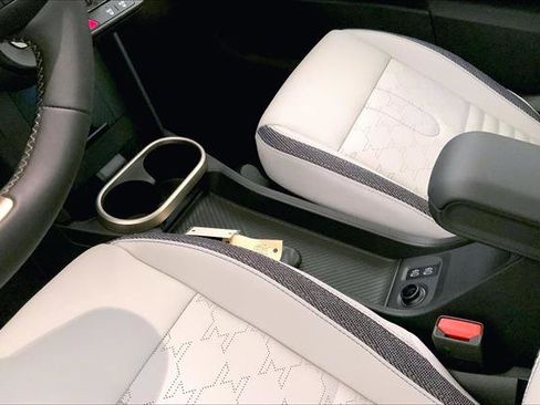 New 2025 MINI Cooper S image 6