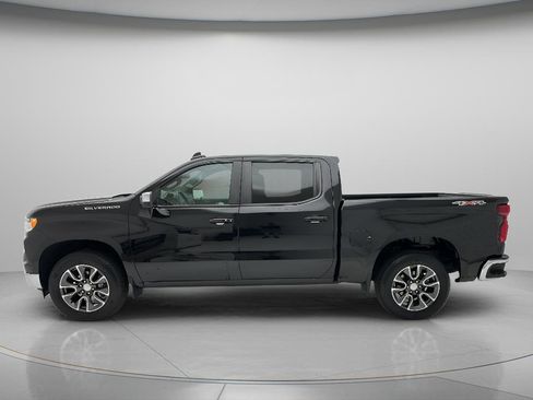 Used 2024 Chevrolet Silverado 1500 LT AWD/4WD image 6