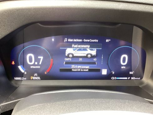 Used 2025 Ford Explorer Active w/ Active Comfort Package image 47