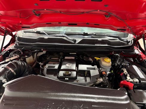 Used 2020 RAM 3500 Tradesman w/ Chrome Appearance Group image 40