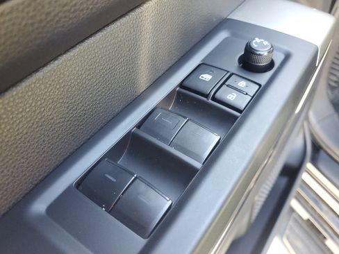 Used 2024 Toyota Tundra SR5 image 18