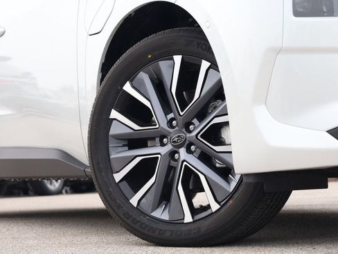 New 2026 Subaru Solterra Limited XT image 2