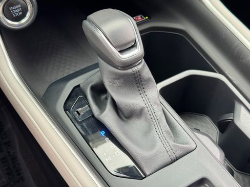 Used 2024 Toyota Grand Highlander Platinum image 32