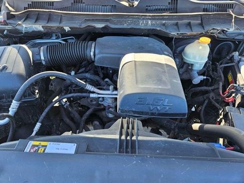 Used 2018 RAM 1500 Classic SLT image 22