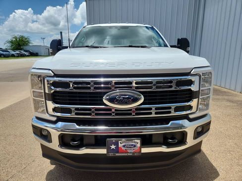 New 2026 Ford F350 XLT w/ Camper Package AWD/4WD image 17