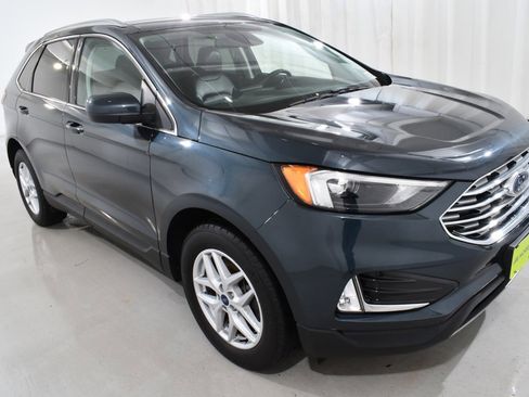 Used 2022 Ford Edge SEL w/ Convenience Package image 5