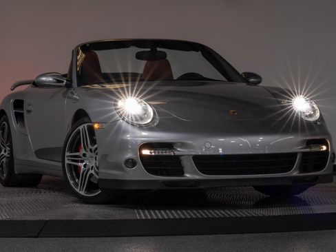 Used 2008 Porsche 911 Turbo image 32