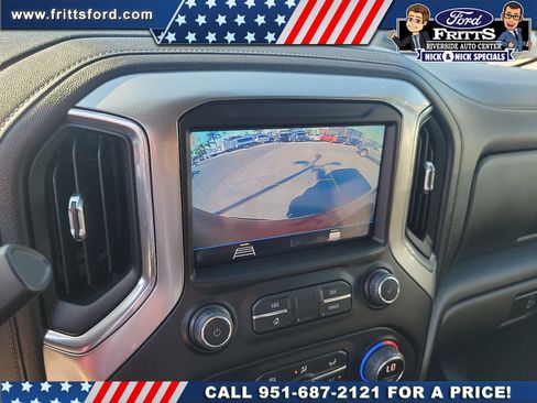 Used 2021 Chevrolet Silverado 1500 LT w/ Bed Protection Package RWD image 10