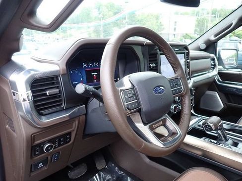 Used 2025 Ford F150 King Ranch AWD/4WD image 17