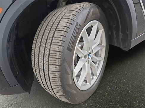 Certified 2023 BMW X5 xDrive40i w/ Premium Package image 34