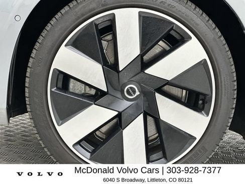 Certified 2024 Volvo S60 T8 Ultimate AWD/4WD image 10