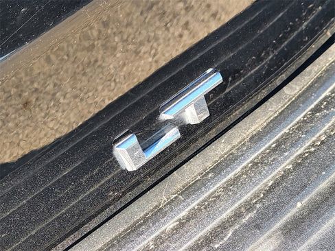 Certified 2022 Chevrolet Tahoe LT image 13