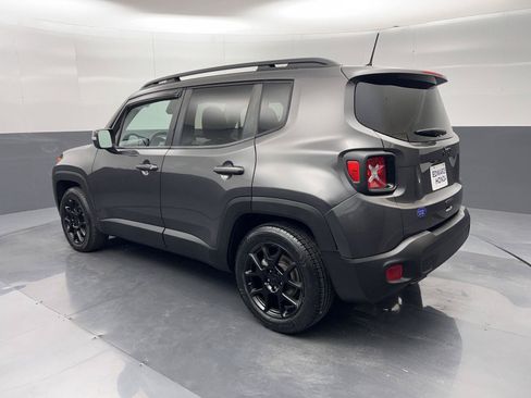 Used 2019 Jeep Renegade Altitude w/ Quick Order Package 2XM FWD image 31