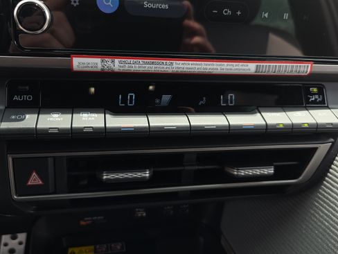 Used 2026 Toyota Camry SE FWD image 14