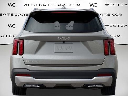 New 2026 Kia Sorento S FWD image 18