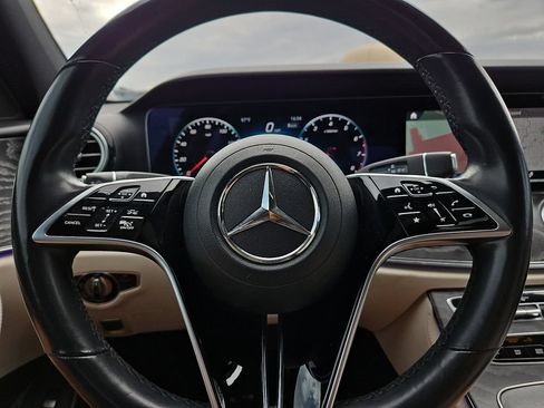Used 2021 Mercedes-Benz E 350 4MATIC Sedan image 30