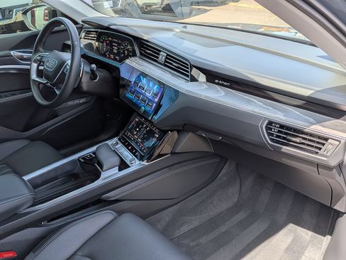 Used 2024 Audi Q8 e-tron Premium Plus w/ Prestige Package AWD/4WD image 29