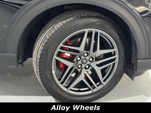 Used 2025 Ford Explorer ST-Line w/ ST-Line Street Pack image 42