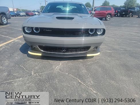 Used 2023 Dodge Challenger R/T Scat Pack w/ Plus Package RWD image 8