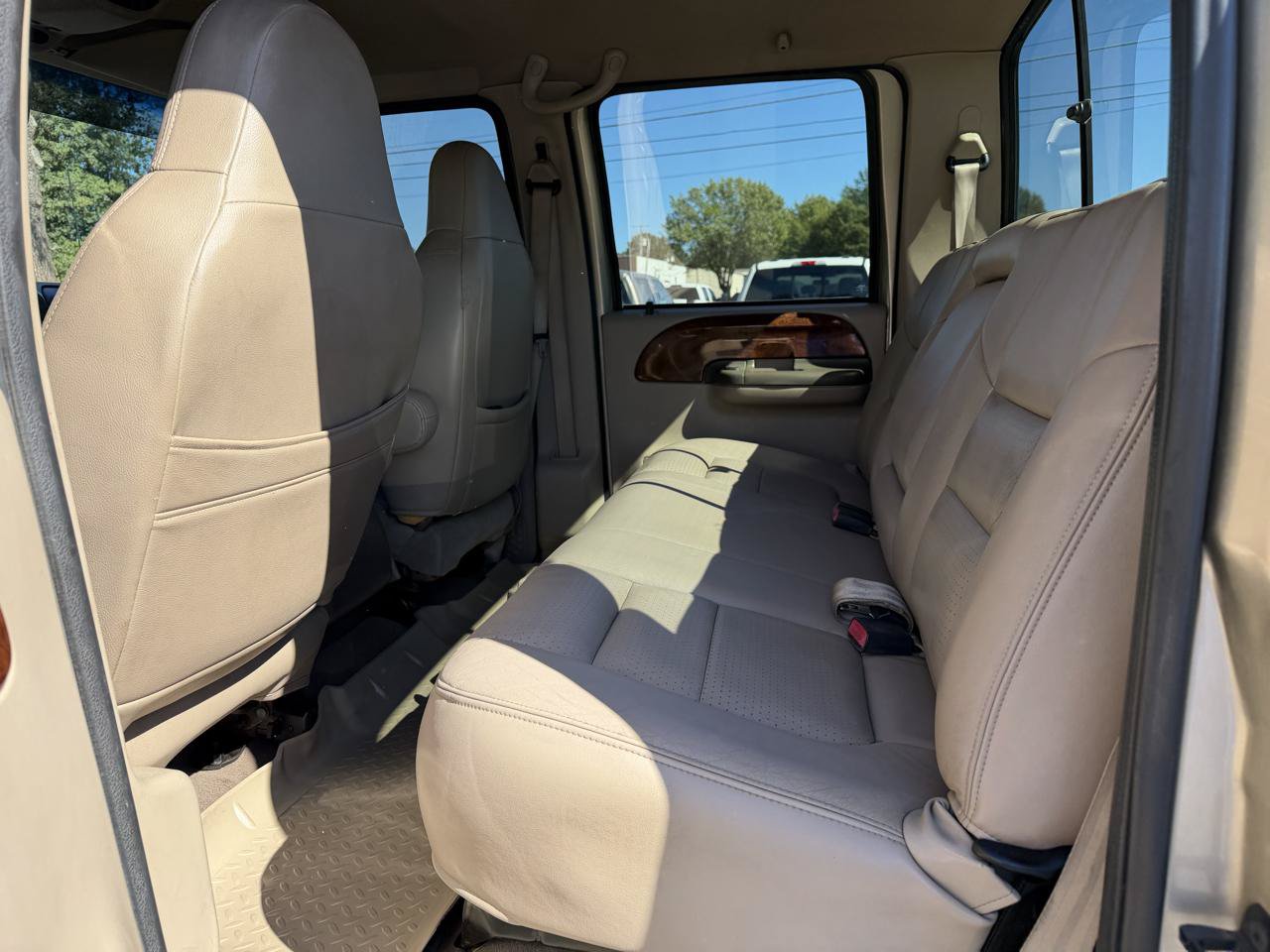 Used 2001 Ford F250 Lariat AWD/4WD image 10