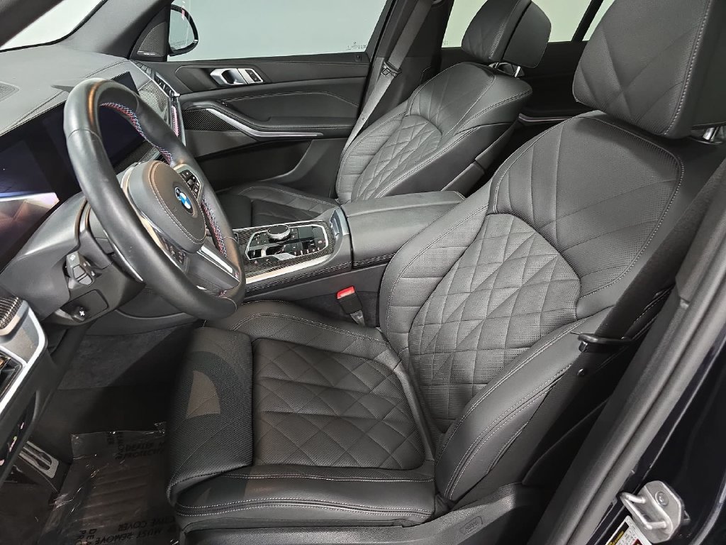 Used 2025 BMW X5 M60i w/ Climate Comfort Package AWD/4WD image 5