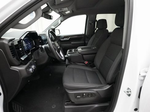 Used 2023 GMC Sierra 1500 Elevation image 7