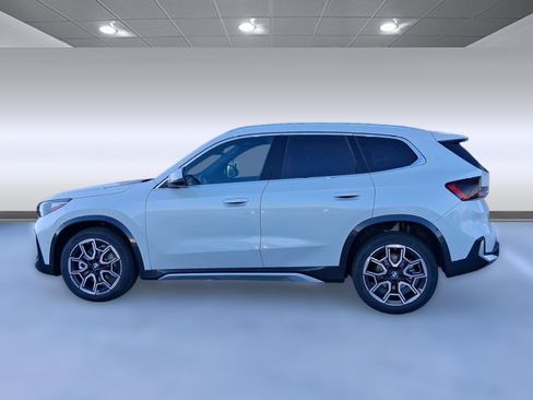 Used 2026 BMW X1 xDrive28i w/ Convenience Package AWD/4WD image 2