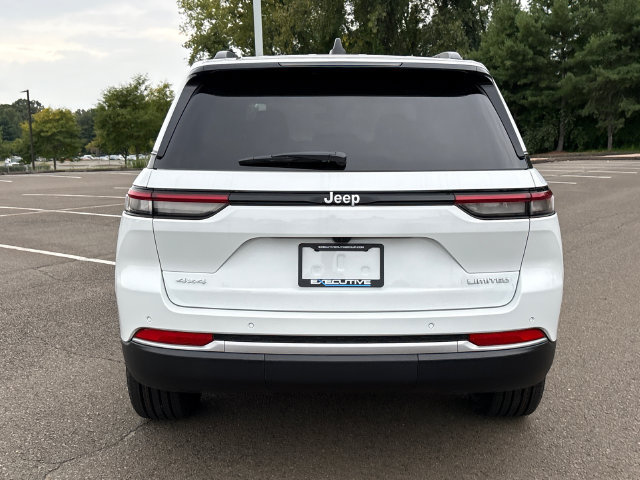 New 2027 Jeep Grand Cherokee Limited AWD/4WD image 3