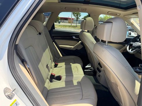 Used 2018 Audi Q5 2.0T Premium Plus w/ Premium Plus Package AWD/4WD image 37