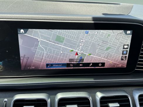 Used 2023 Mercedes-Benz GLE 350 4MATIC image 34