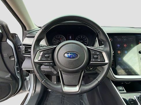 Used 2022 Subaru Outback Premium image 36
