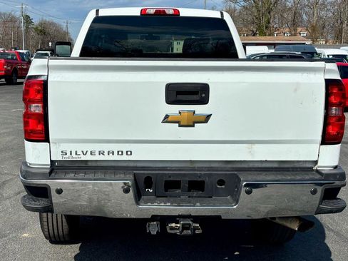 Used 2018 Chevrolet Silverado 2500 W/T w/ WT Convenience Package image 7