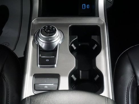 Used 2023 Ford Edge SEL image 30