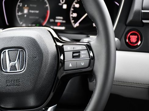 New 2025 Honda Pilot Touring image 27